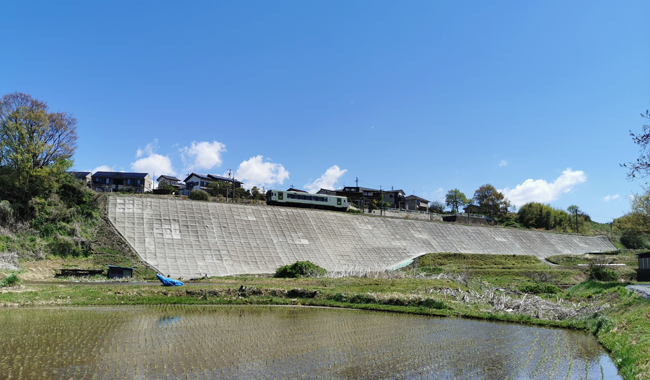 イージーシェルフ工法　盛土法面